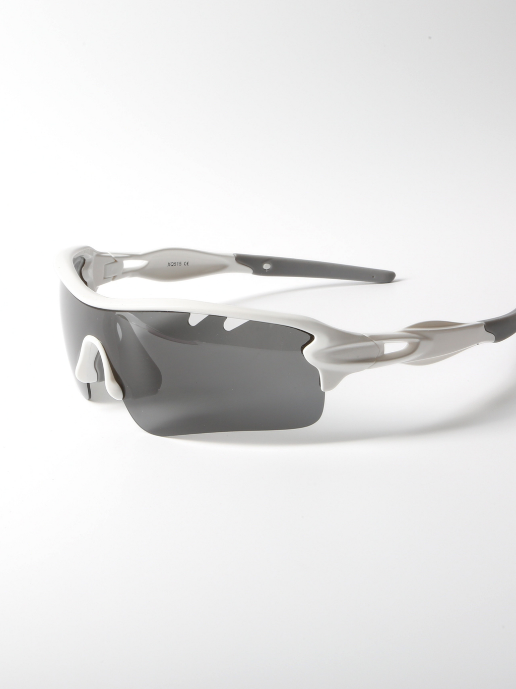 StrideFlow - UV400 Sun Protection Windproof Sports Goggles