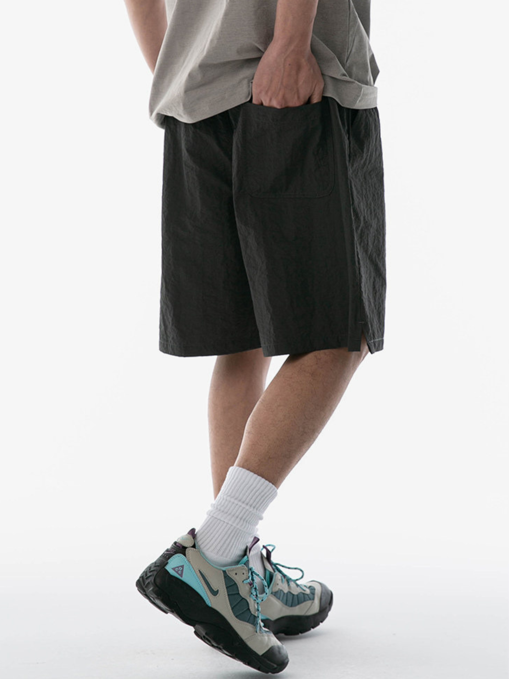 TrueFit - Men's Quick-Dry Relaxed Cargo Shorts