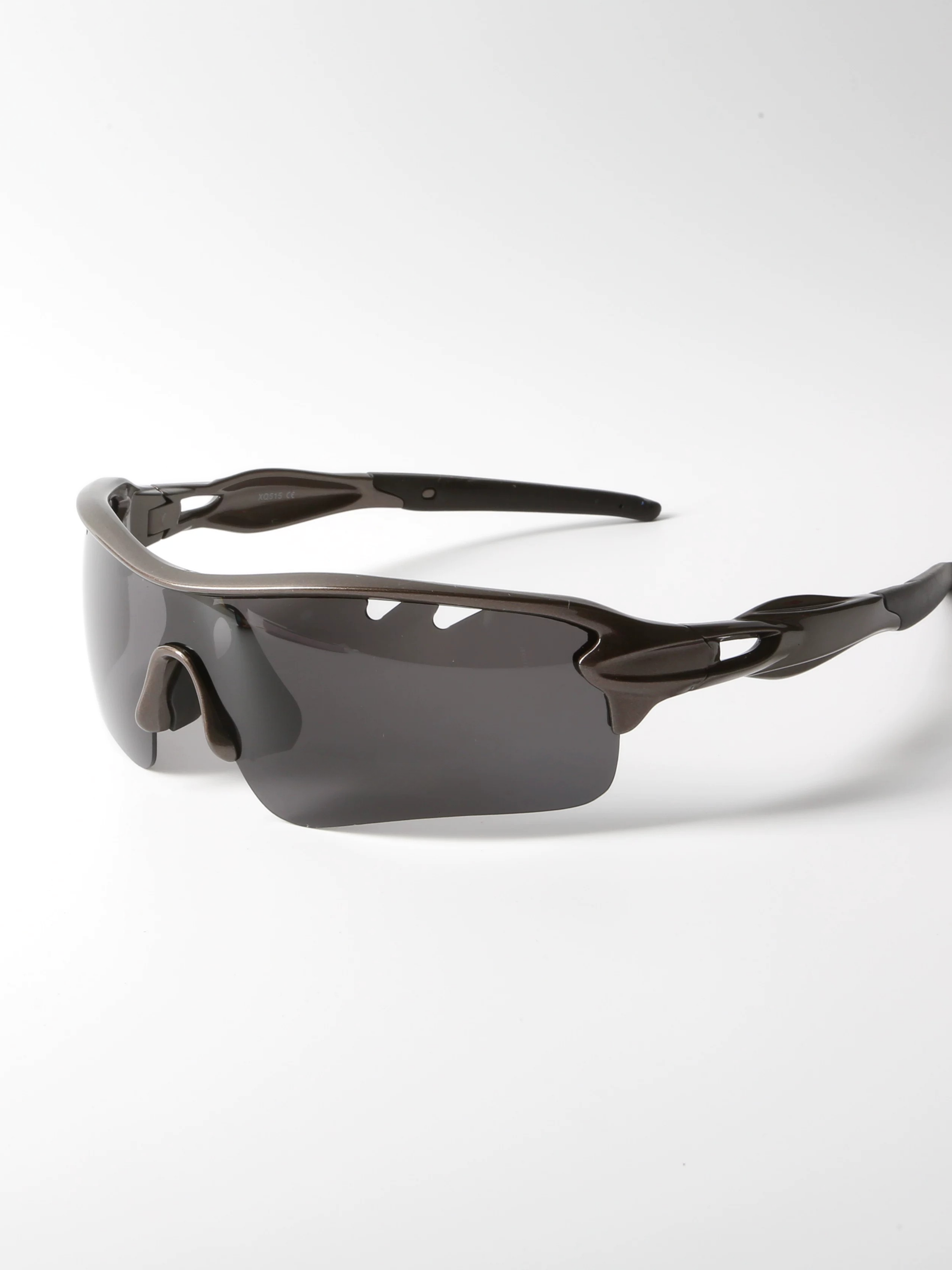 StrideFlow - UV400 Sun Protection Windproof Sports Goggles