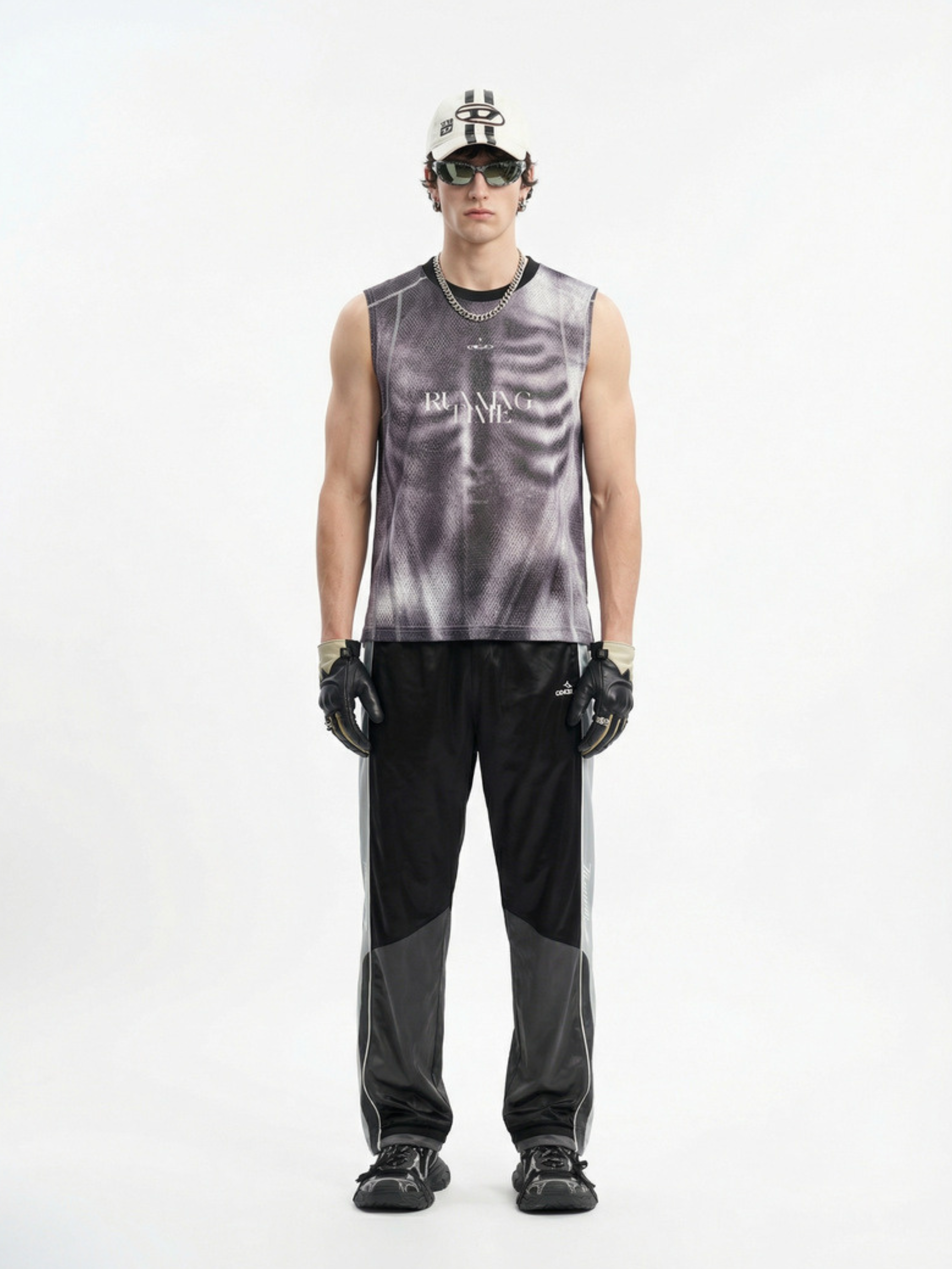 Outland - Men's Breathable & Quick-Dry Digital Print Performance Vest