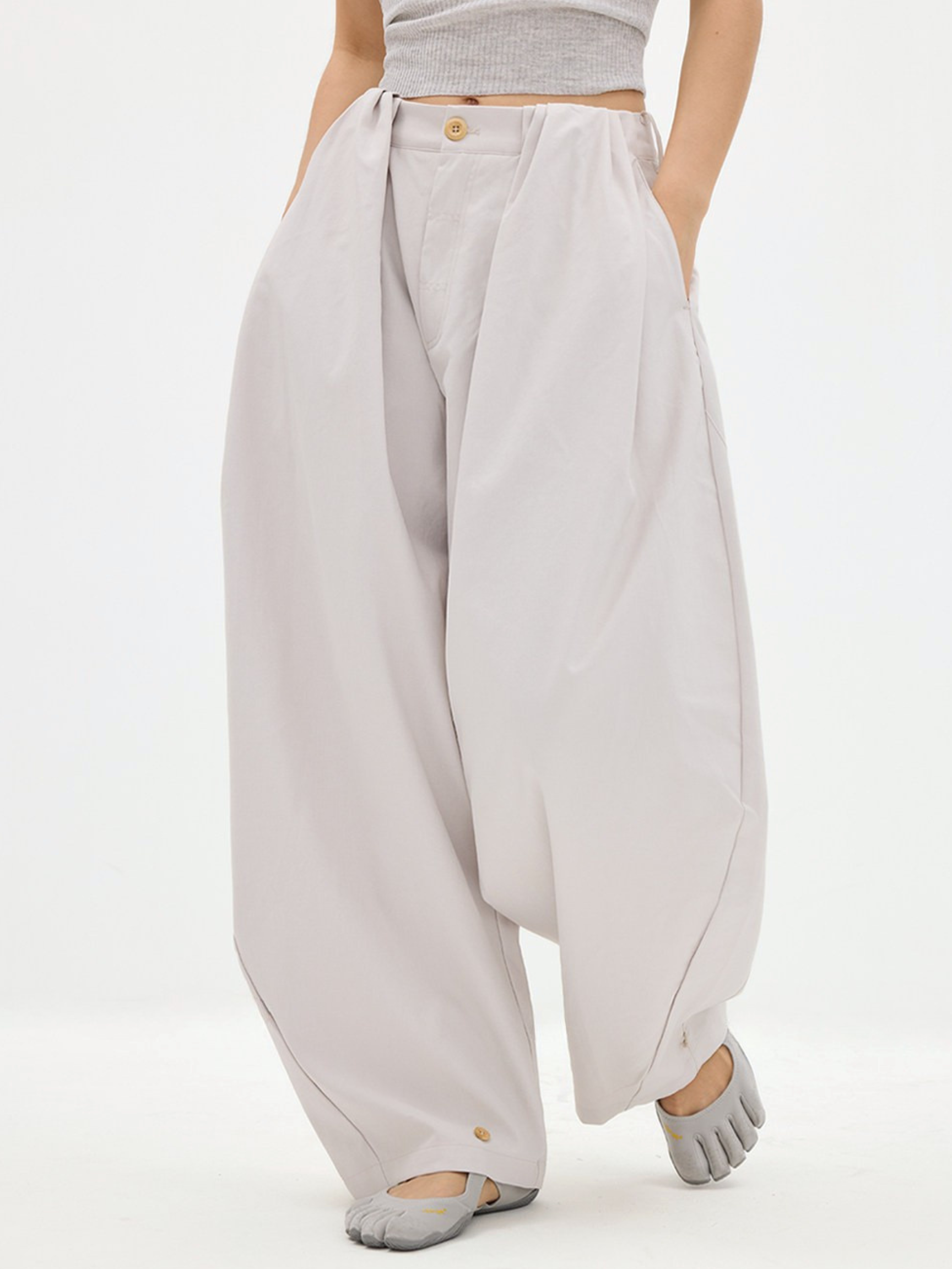 SoftRain - Relaxed Lightweight Balloon Pants