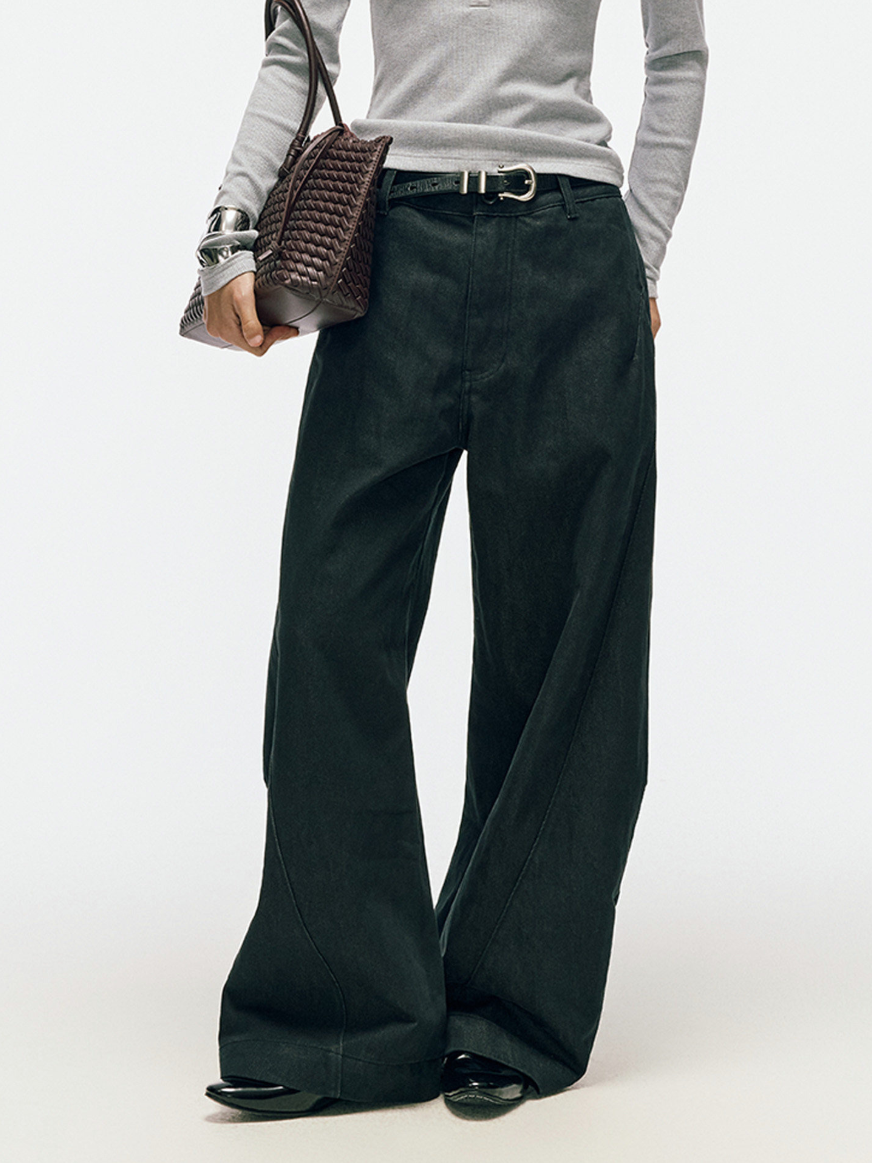SandDune - Unisex Pleated Curved-Leg Utility Pants