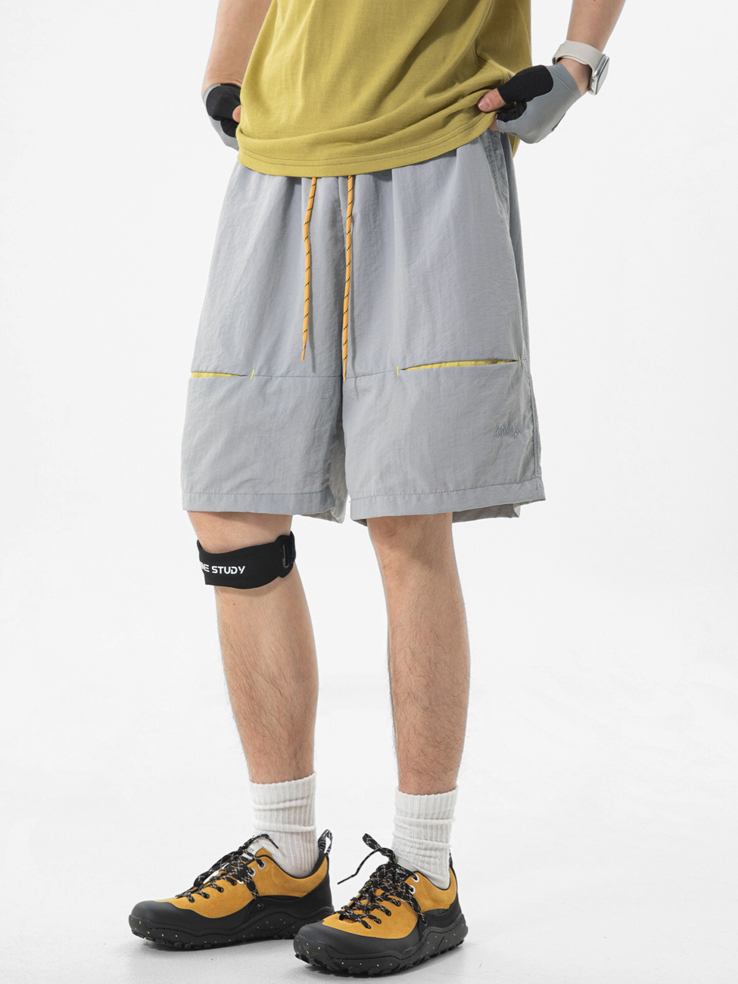 Wildlight - Men's Water-Repellent Contrast Zip Five-Length Shorts