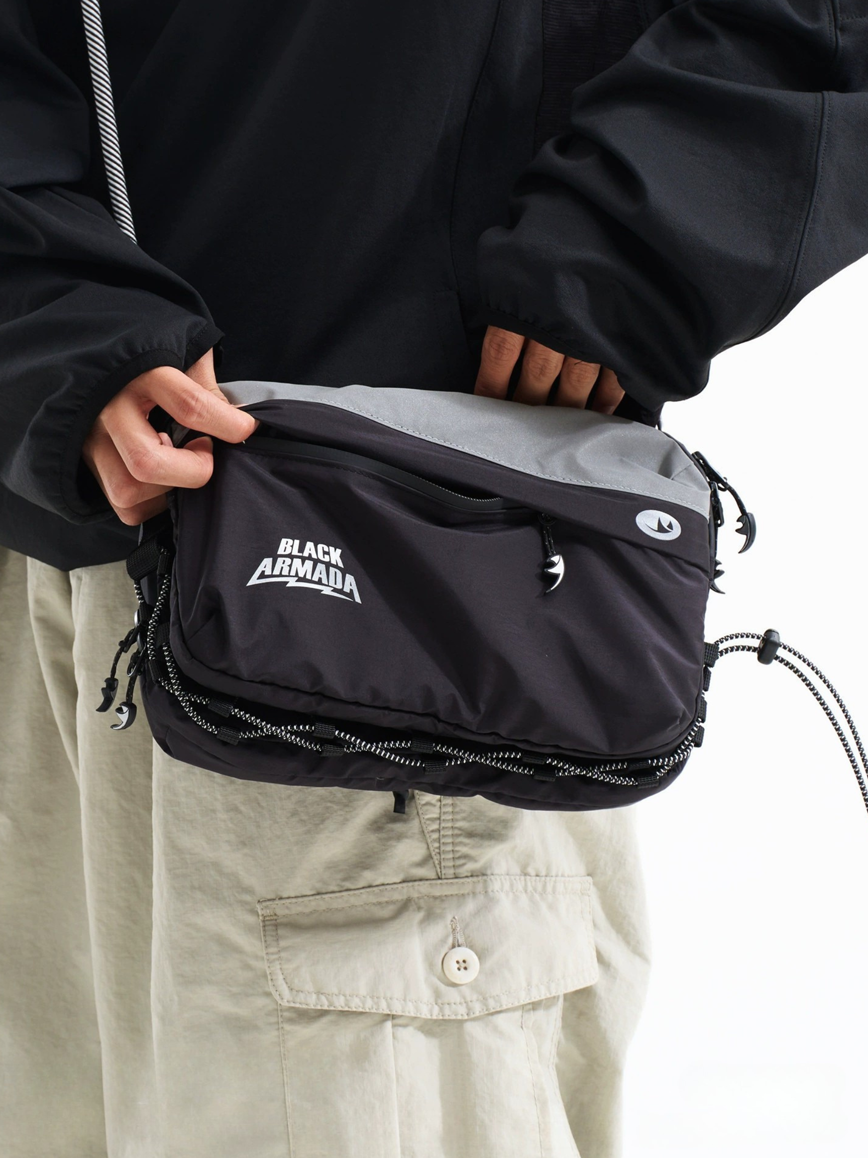 Massif - Water-Repellent Portable Crossbody Hiking Bag