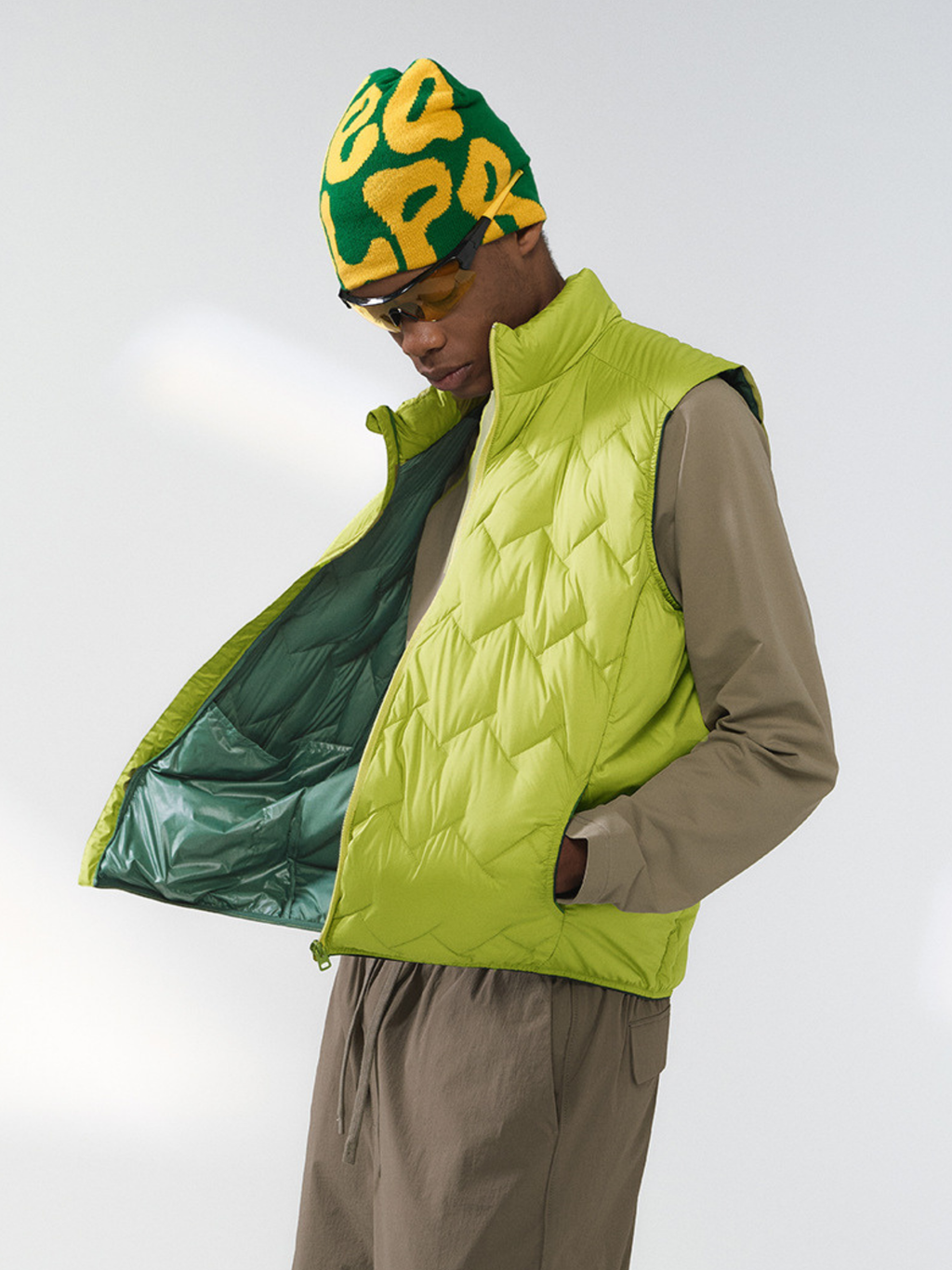 Wilderstone - Unisex 90% Down Lightweight Sorona® Down Vest