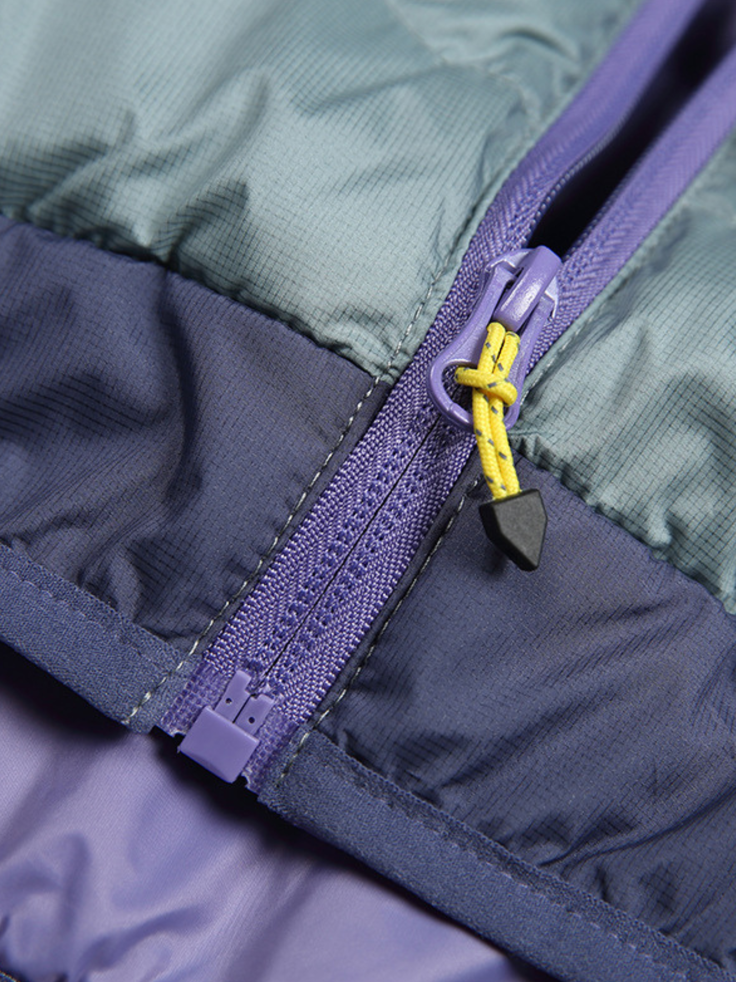 Harbinger - Unisex Colorblock Lightweight Down Vest