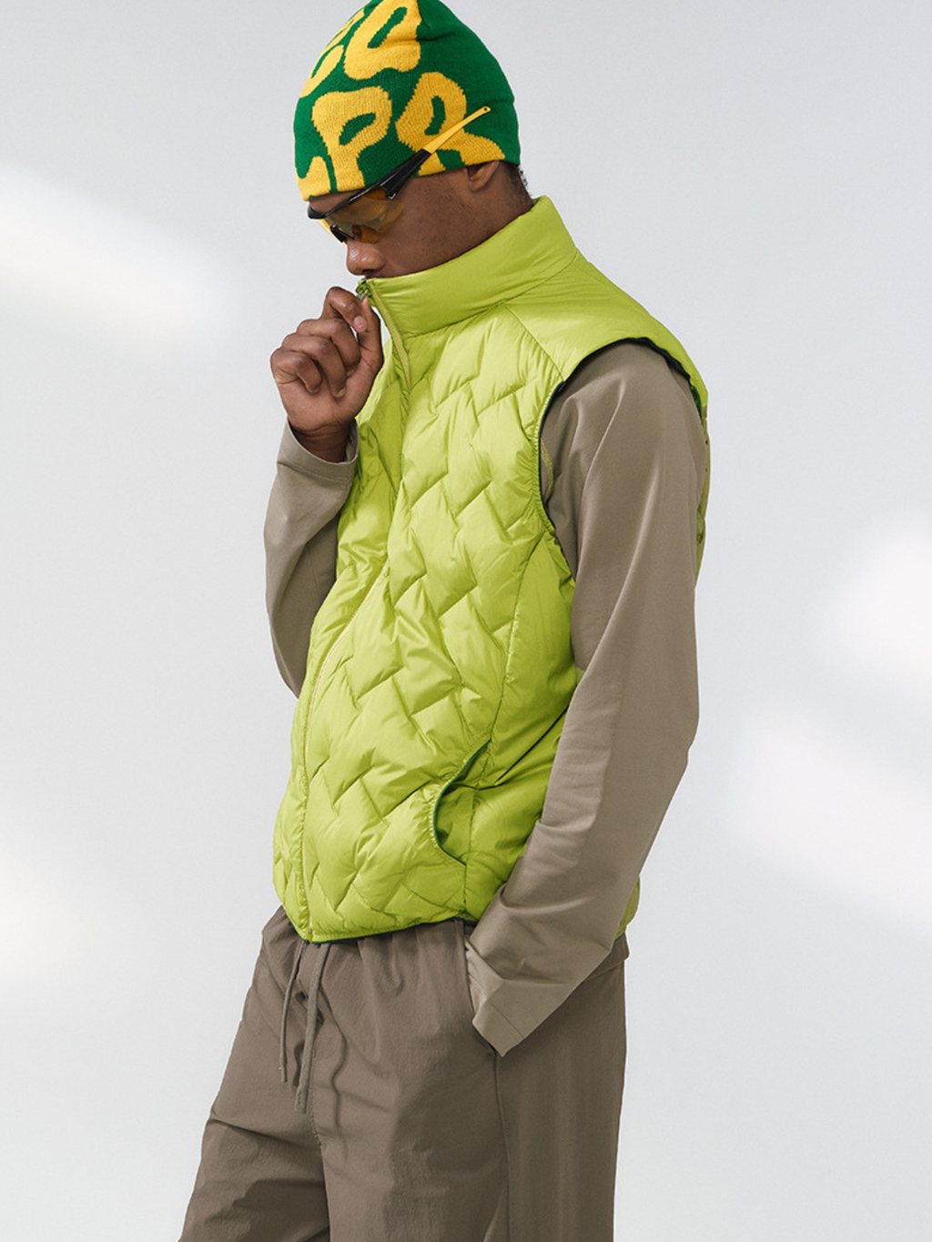 Wilderstone - Unisex 90% Down Lightweight Sorona® Down Vest