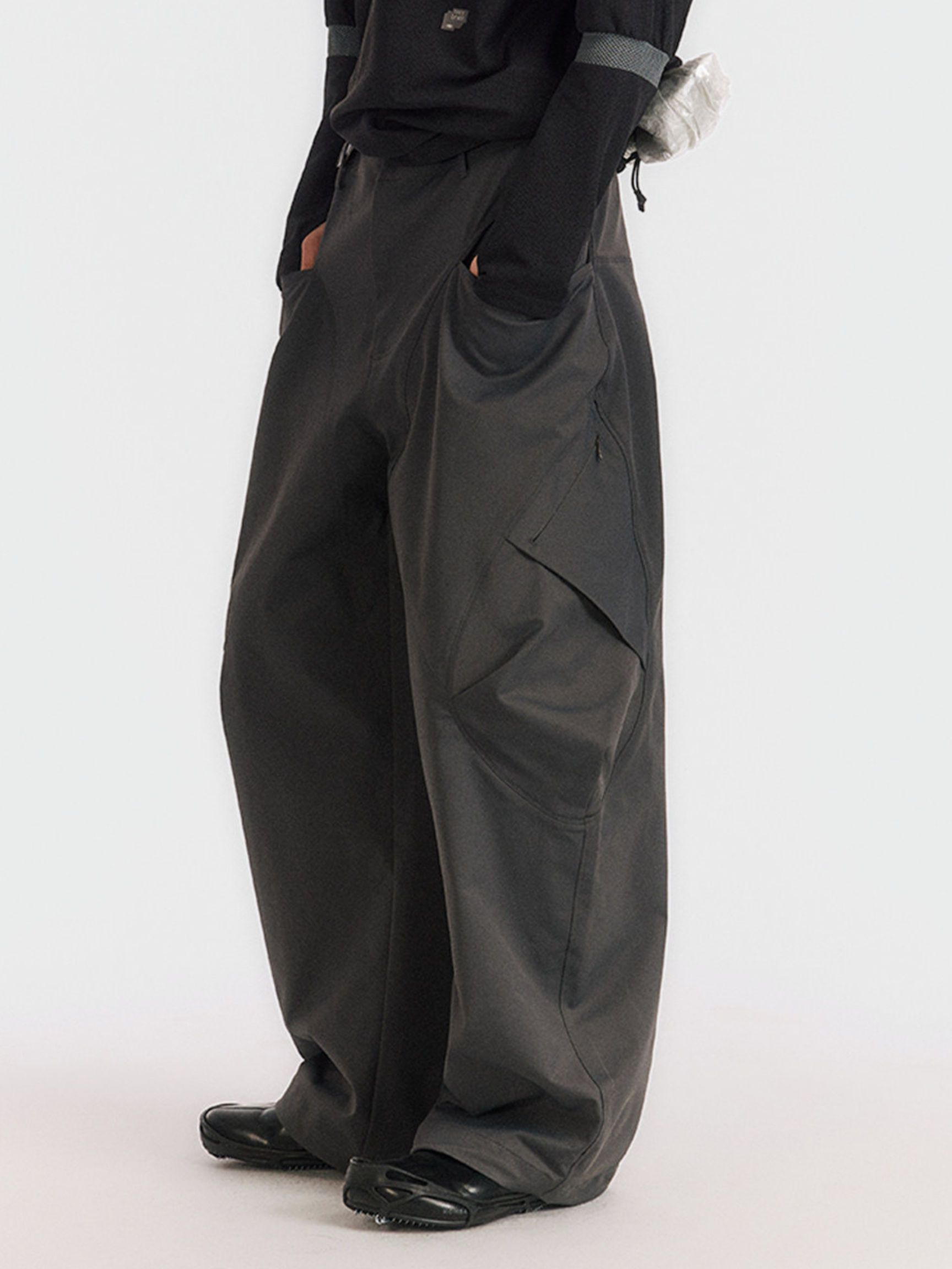 Breccia - Unisex Wrinkle-Resistant Utility Balloon Cargo Pants