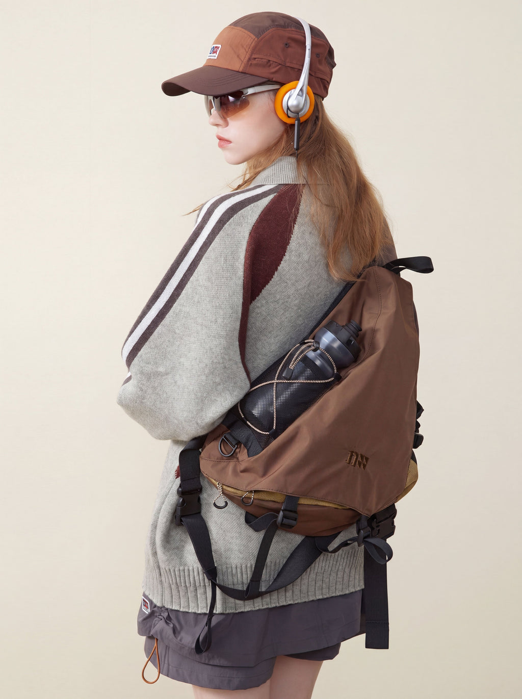 LightTorch - Water-Repellent Lightweight Crossbody Bag