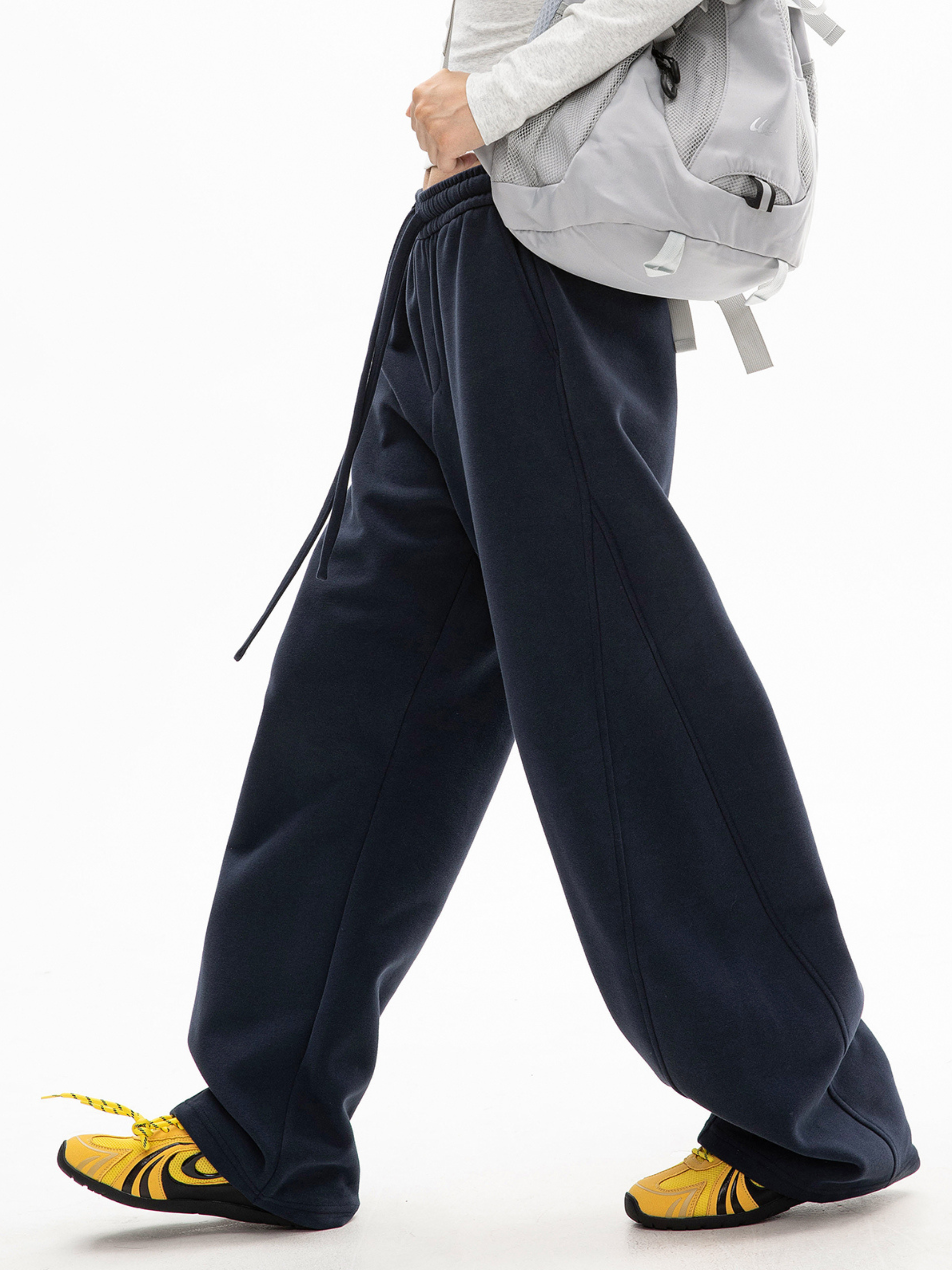 FrostDeck - Curved Seam Straight-Leg Wide Sweatpants