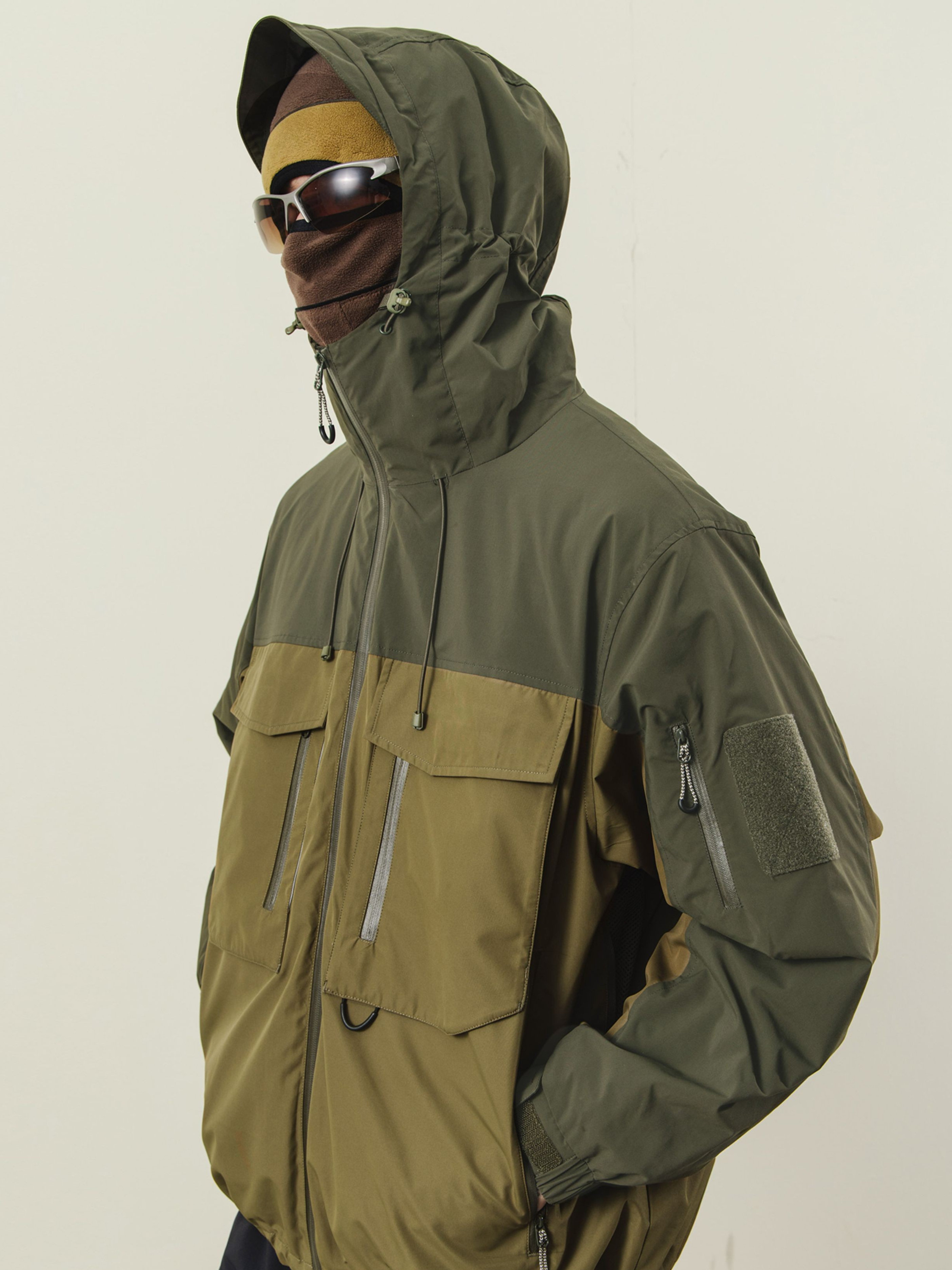 CanyonLife - Water-Repellent Hard Shell Jacket