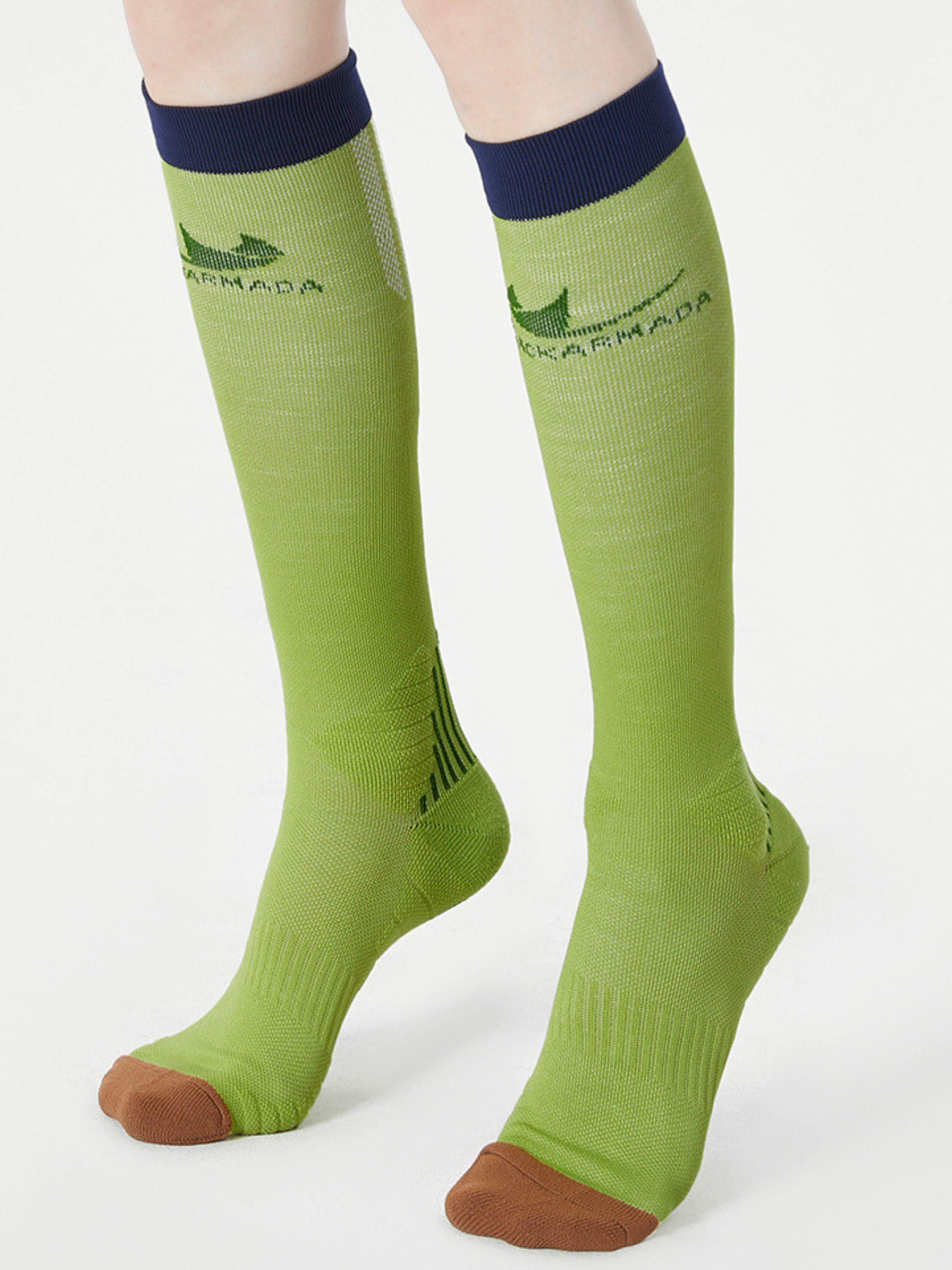 LynxBoard - Unisex Antibacterial Anti-Pilling Moisture-Wicking Calf Socks