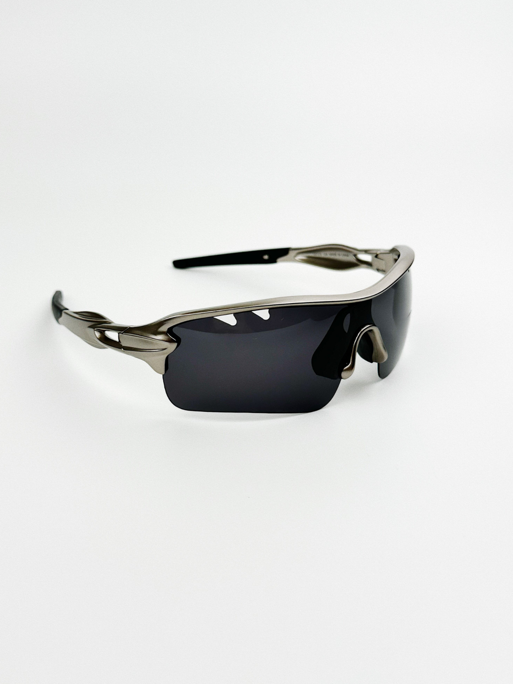 StrideFlow - UV400 Sun Protection Windproof Sports Goggles