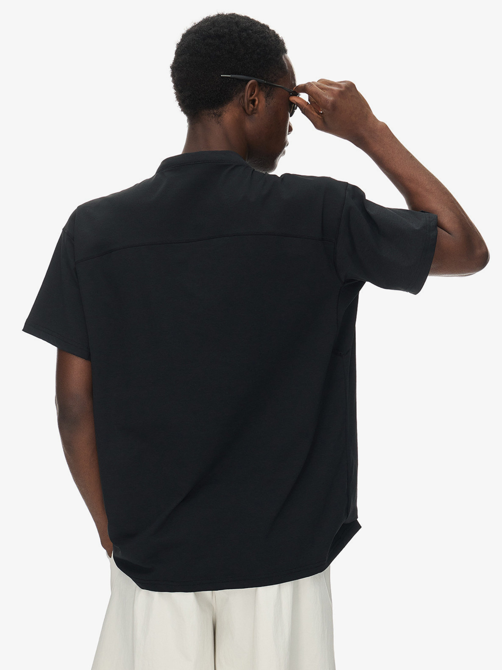 AuraFlow - Men's UPF50+ UV Protection Half-Zip T-Shirt