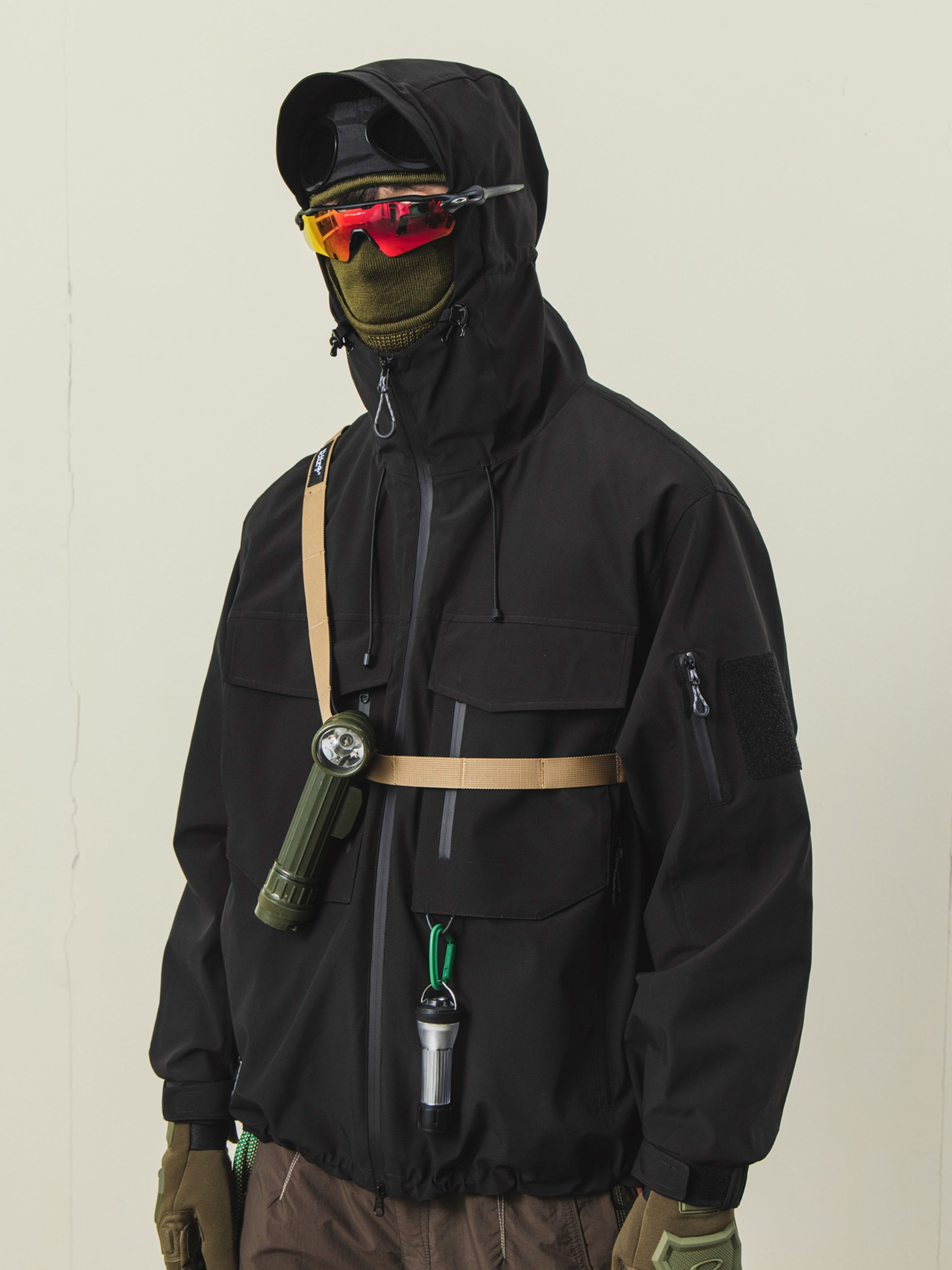 CanyonLife - Water-Repellent Hard Shell Jacket
