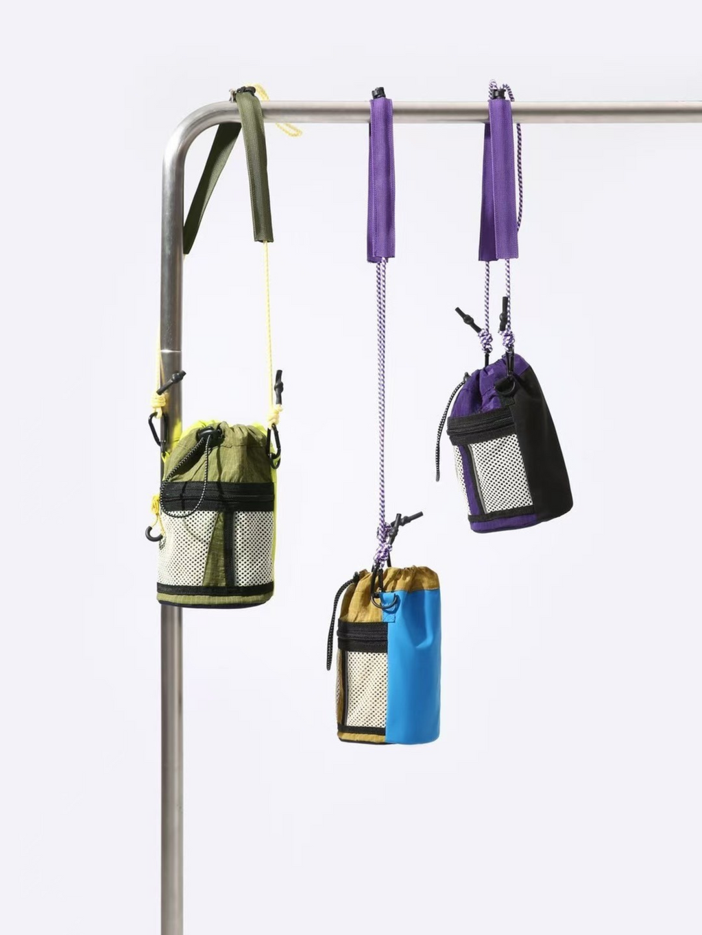 Driftnest - Water-Repellent Colorblock Bucket Shoulder Bag