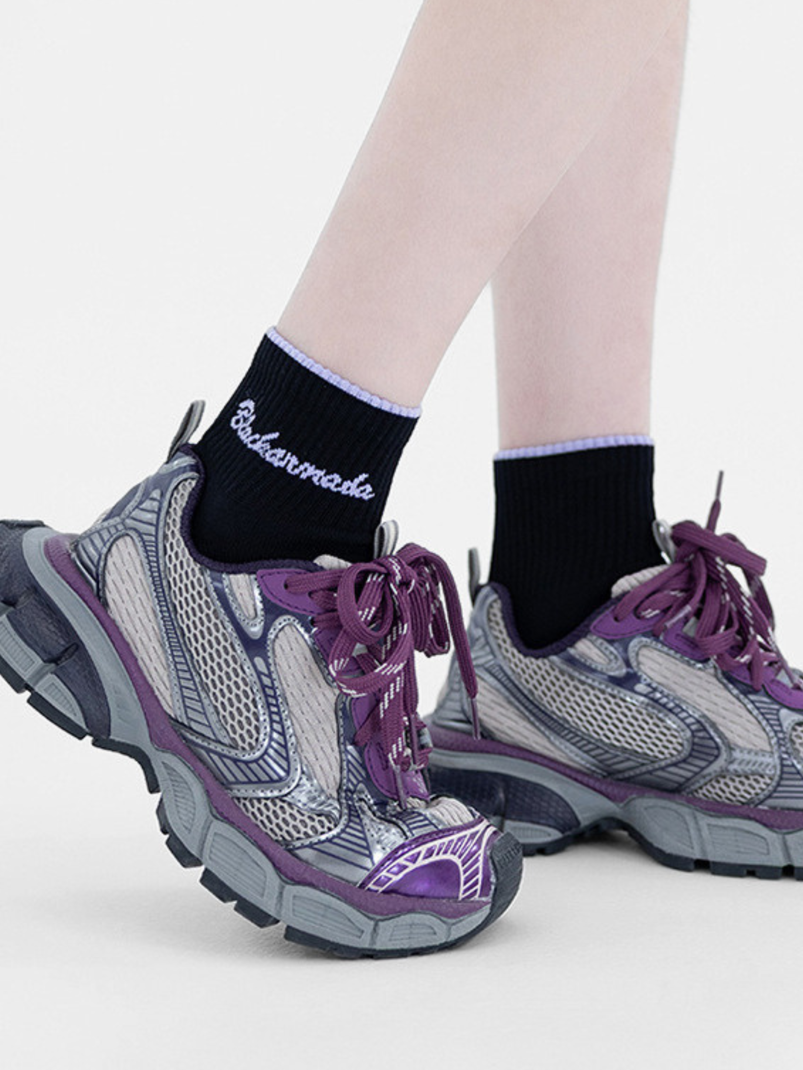 Flutter - Breathable Embroidered Cotton Ankle Socks