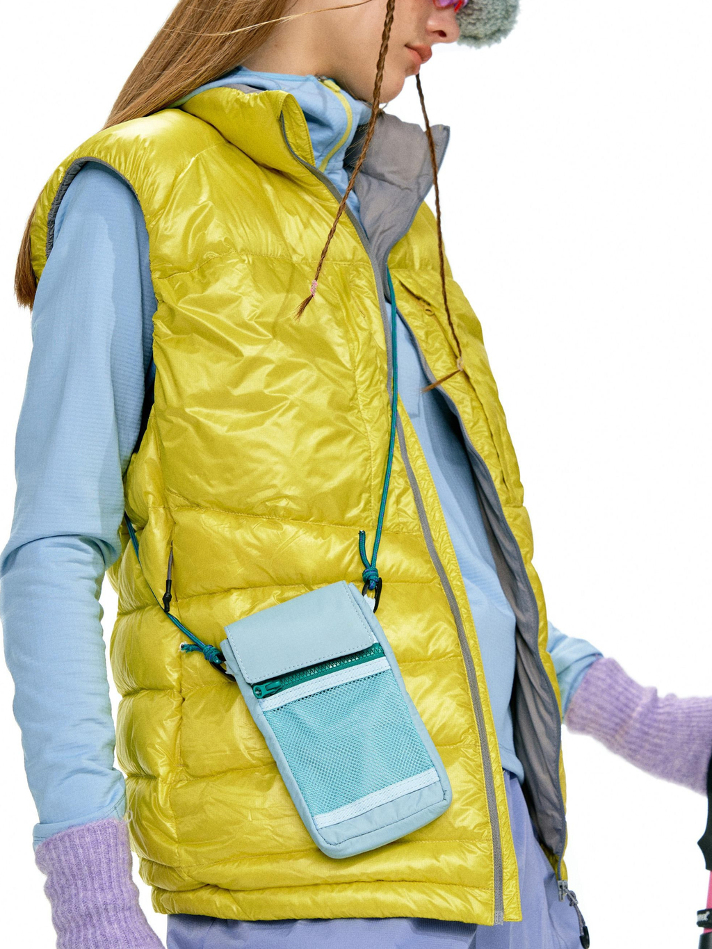 Blazewind - Lightweight Water-Repellent Crossbody Bag