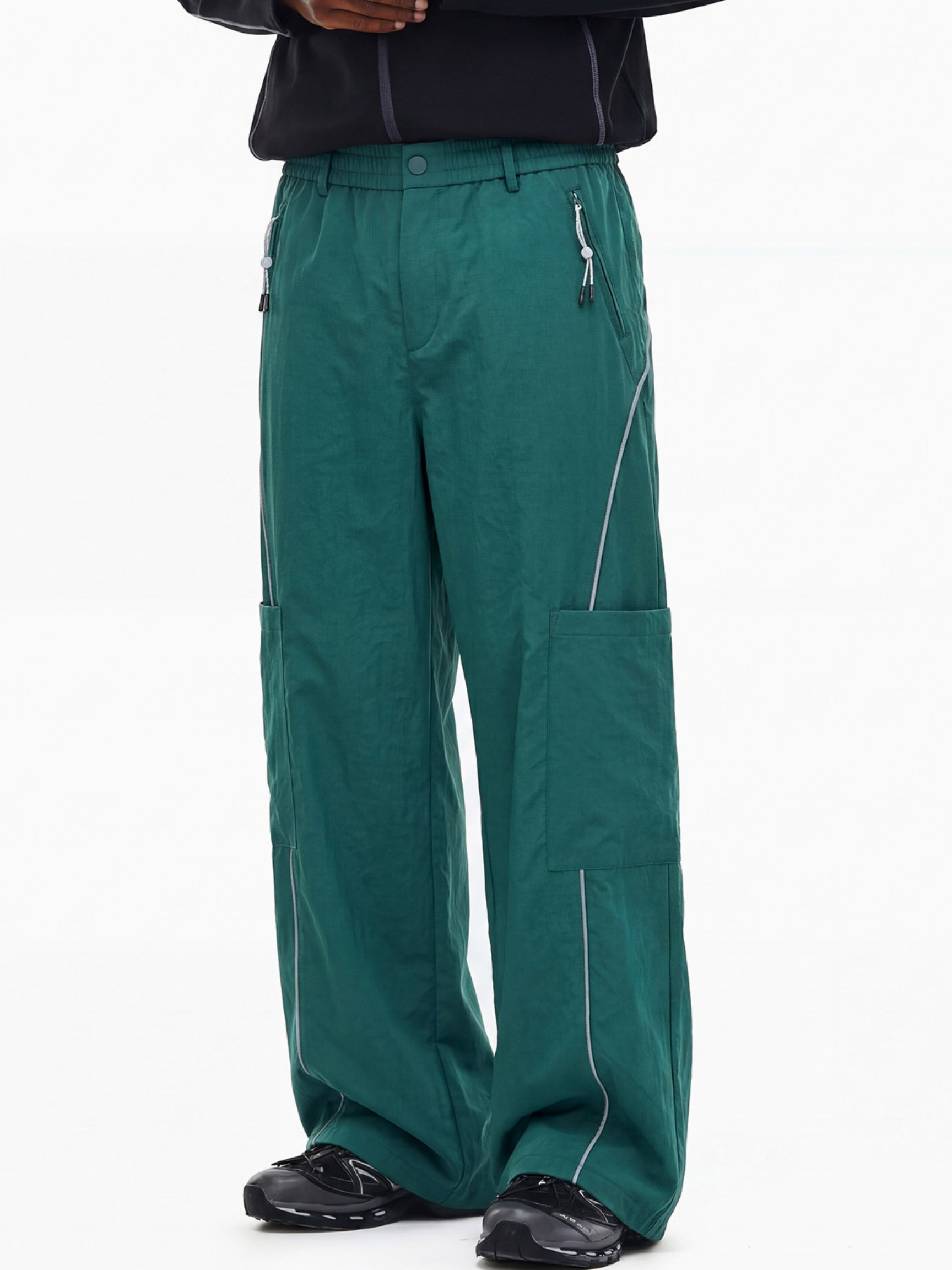 Resilio - Unisex Lightweight Straight-Leg Parachute Cargo Pants