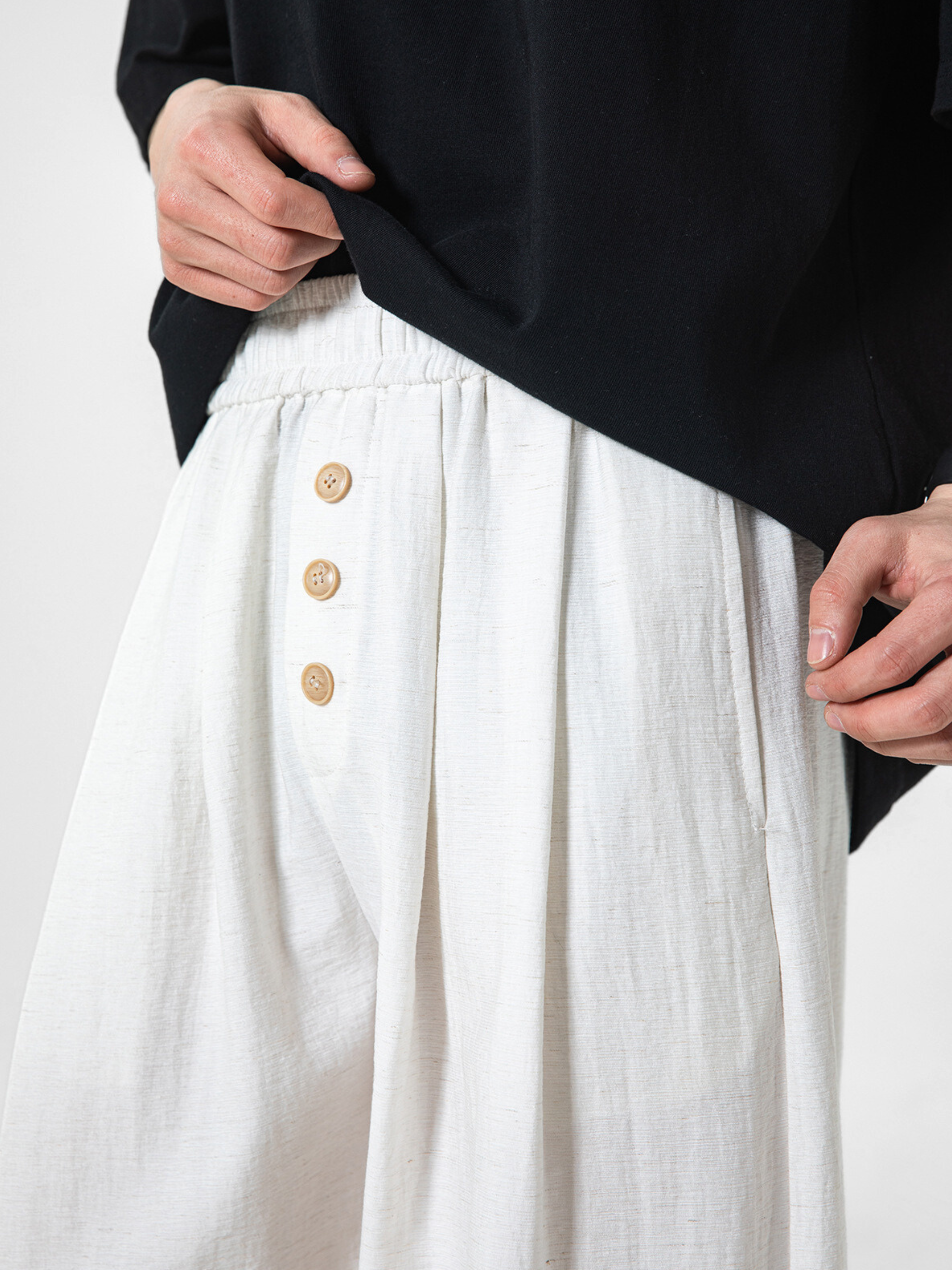 Forestfall - Men's Button-Detail Relaxed Straight-Leg Pants