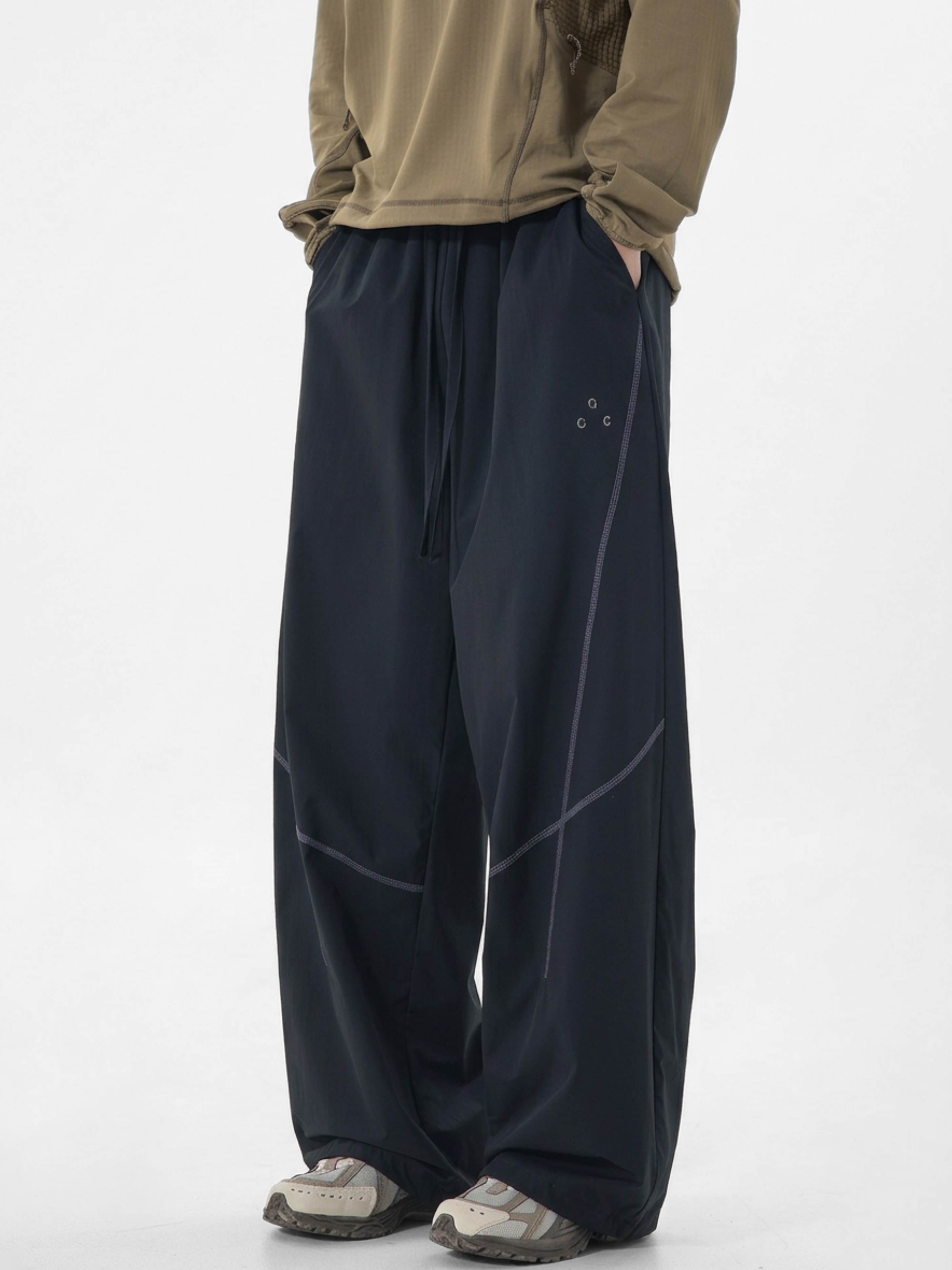 Frostspire - Contrast Cross-Line Adjustable Paratrooper Pants