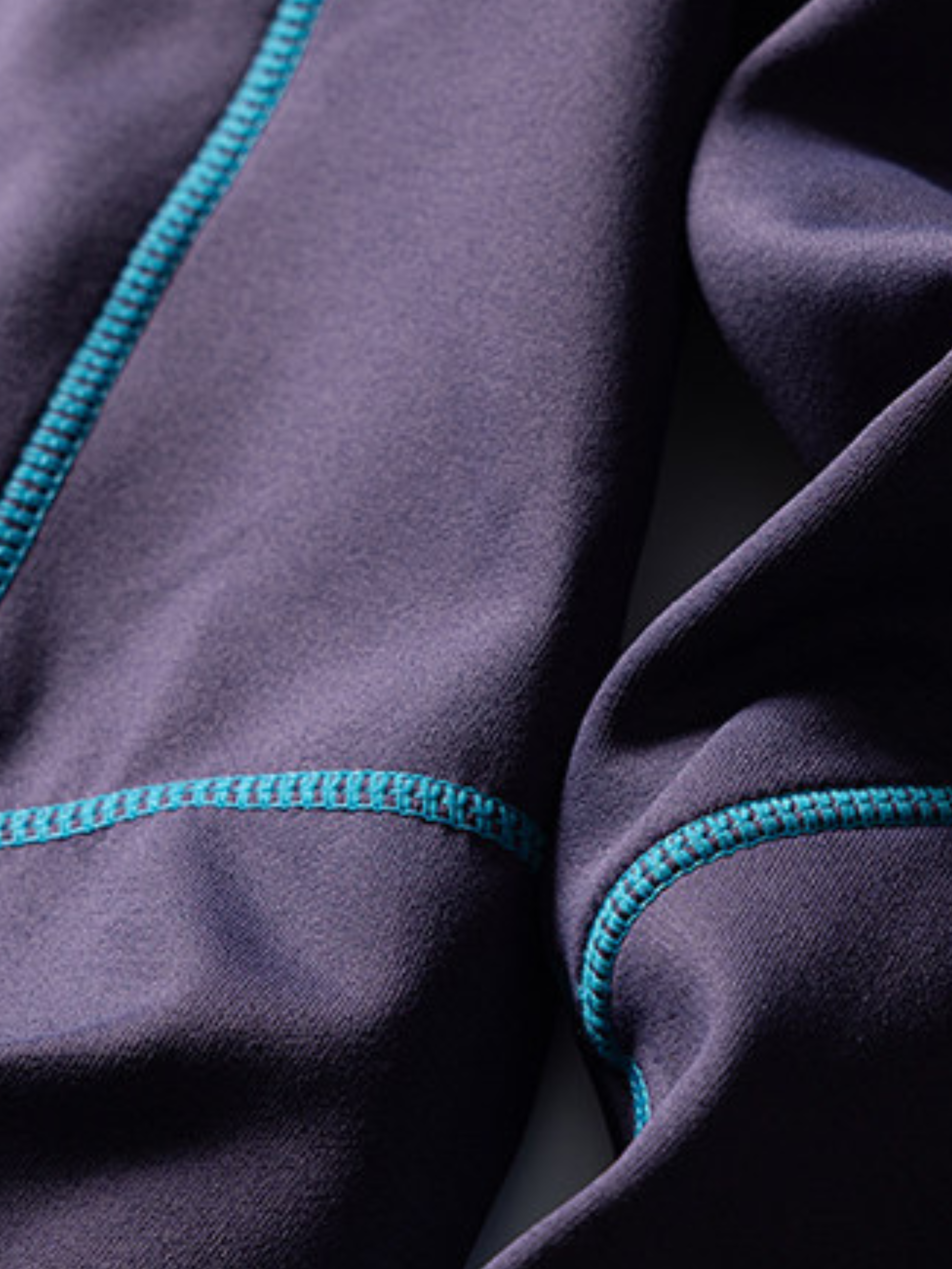 GorgePeak - Antistatic Moisture-Wicking Contrast Long Sleeve