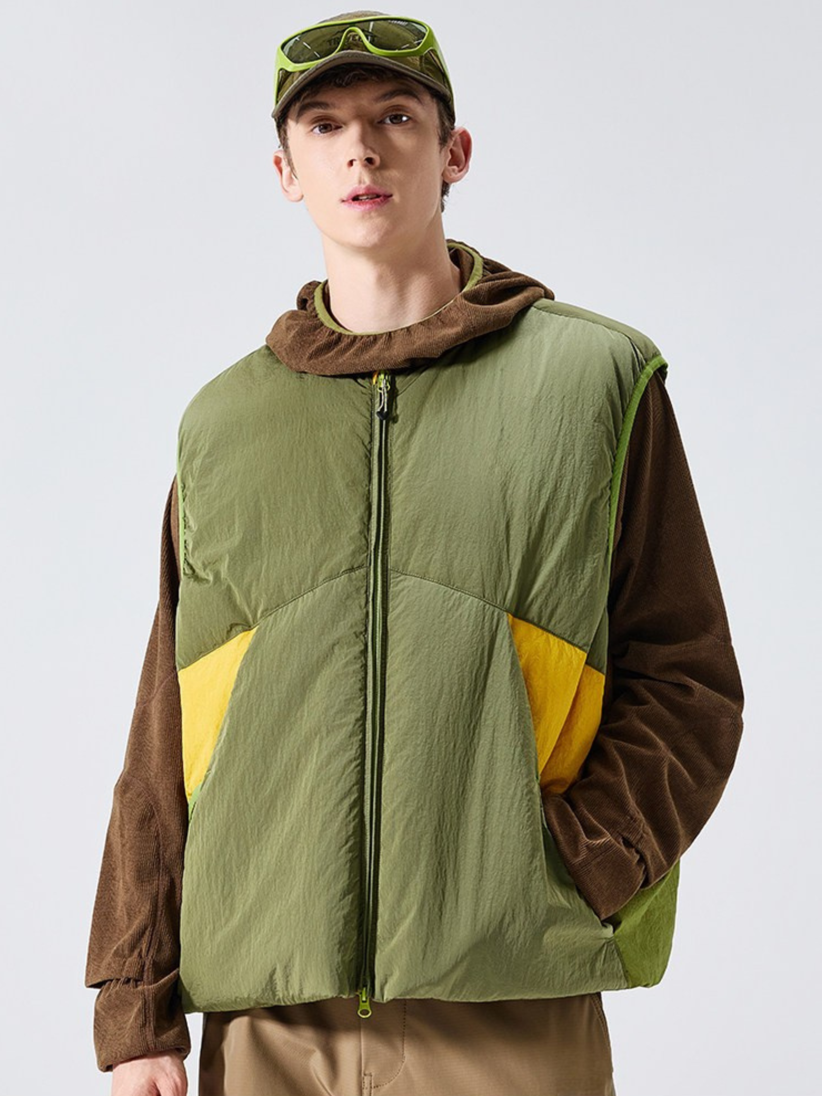 Moonblaze - Unisex Windproof Water-Repellent 90% White Duck Down Vest