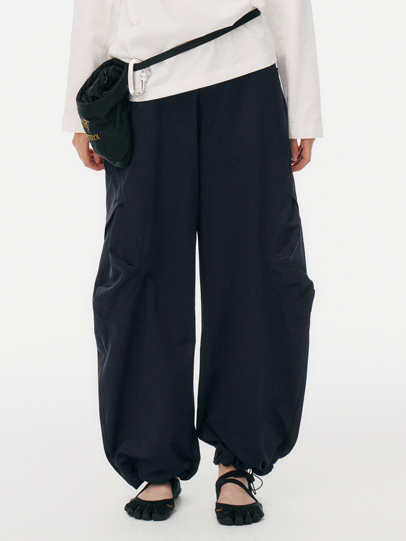 Breccia - Unisex Wrinkle-Resistant Utility Balloon Cargo Pants