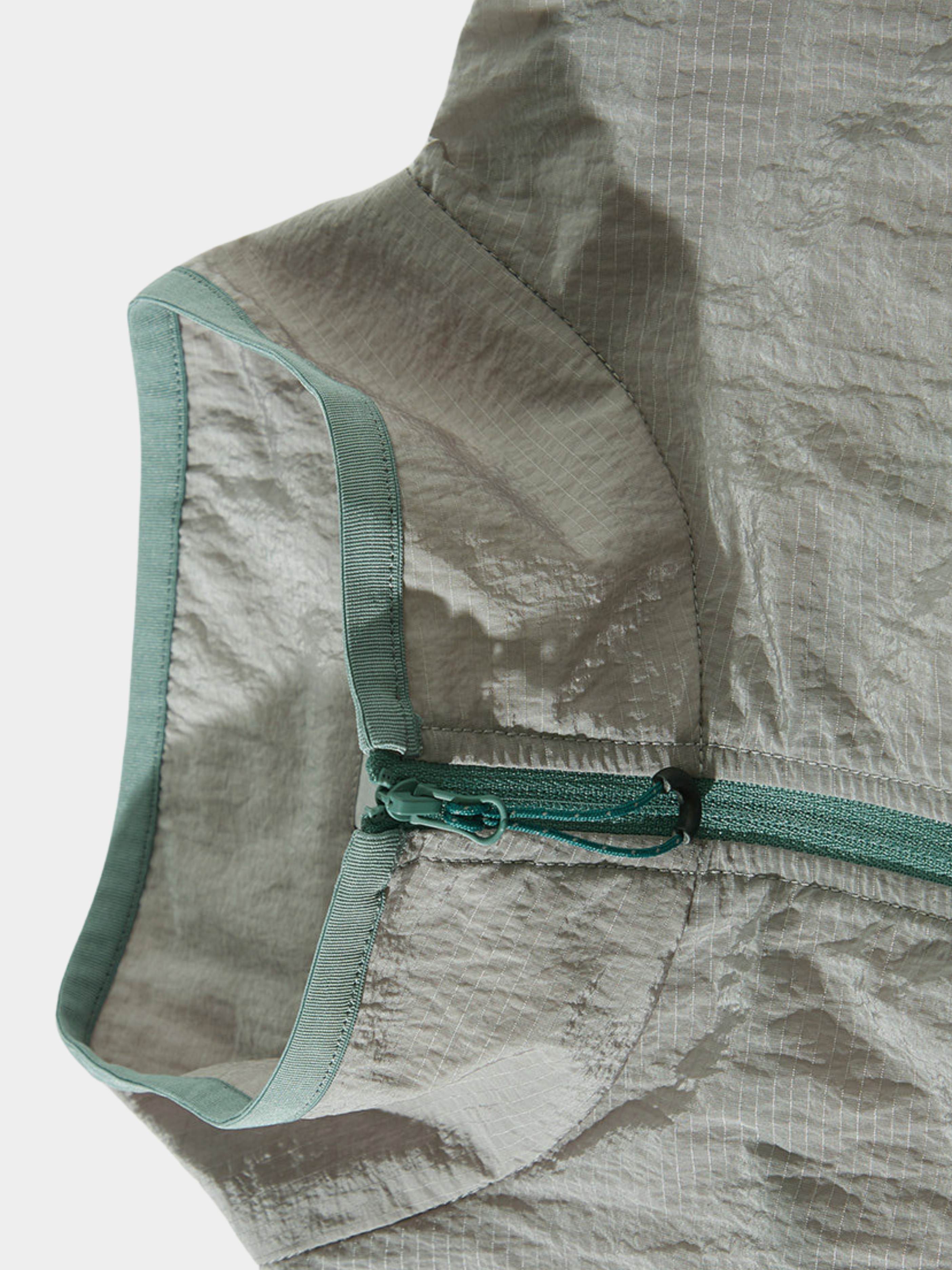 Nightwhisper - Unisex Metallic Lightweight Water-Repellent Cooling Vest